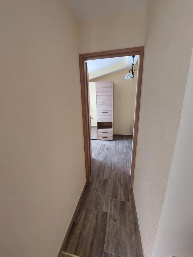Apartmani Piskoric Vir Buitenkant foto